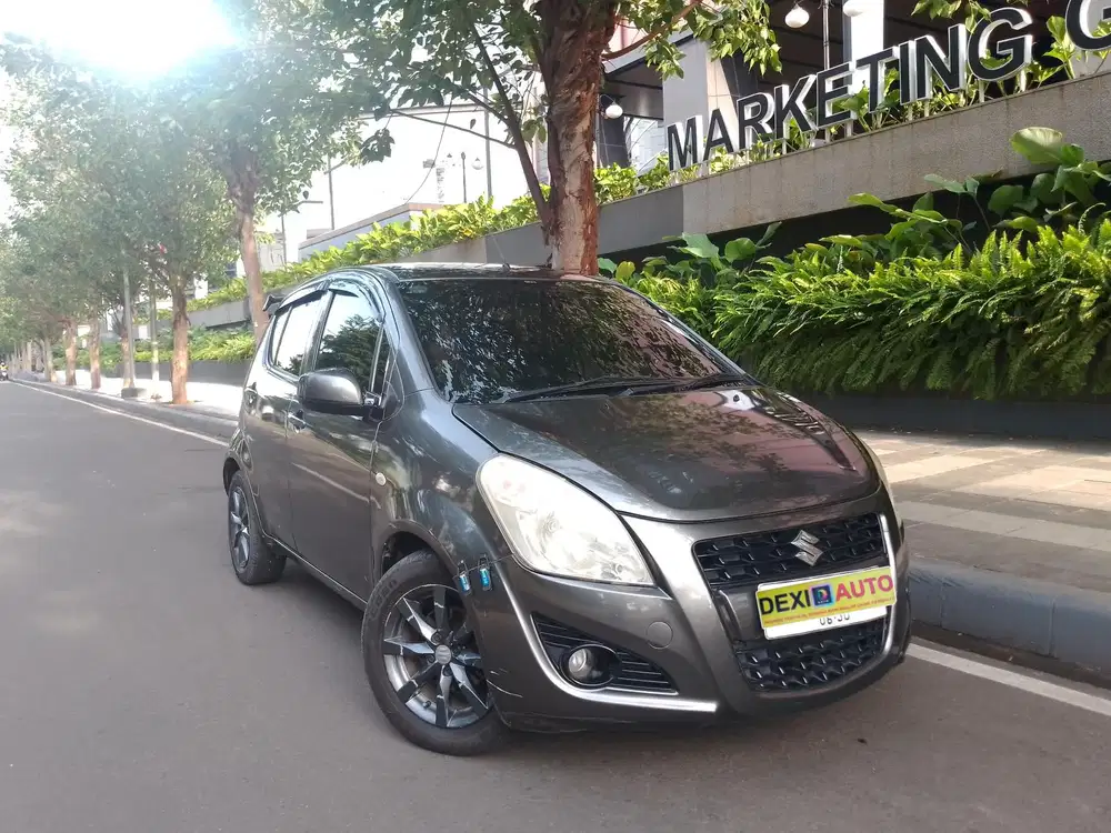 (KM60000)SUZUKI SPLASH AT 2015 NIK 2014 ISTIMEWA KM RENDAH