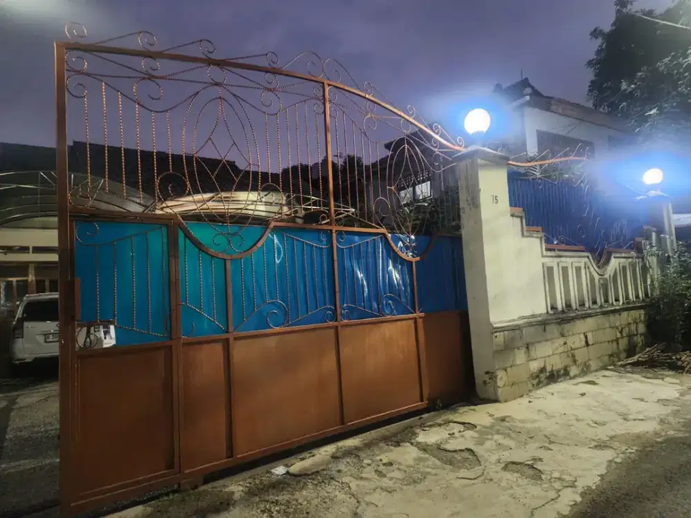 Rumah Tinggal Lahan Luas 500m2 Lokasi Jagakarsa Jaksel