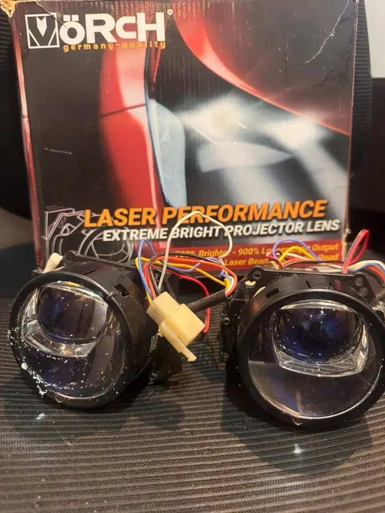 LAMPU MOBIL LASER PROJECTOR EXTREME BRIGHT