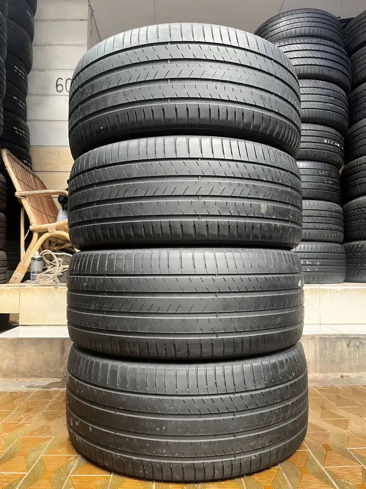 Ban Pirelli Cinturato Rosso 275 45 r20 4Pcs