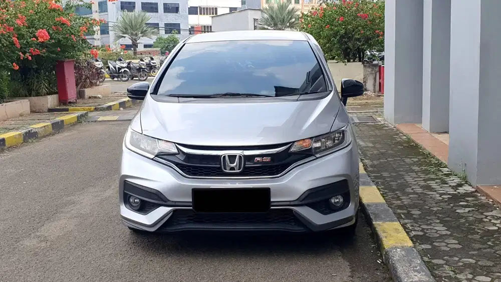 Honda Jazz RS CVT GK5 AT Silver Facelift Model 2018 NIK 2017 Record