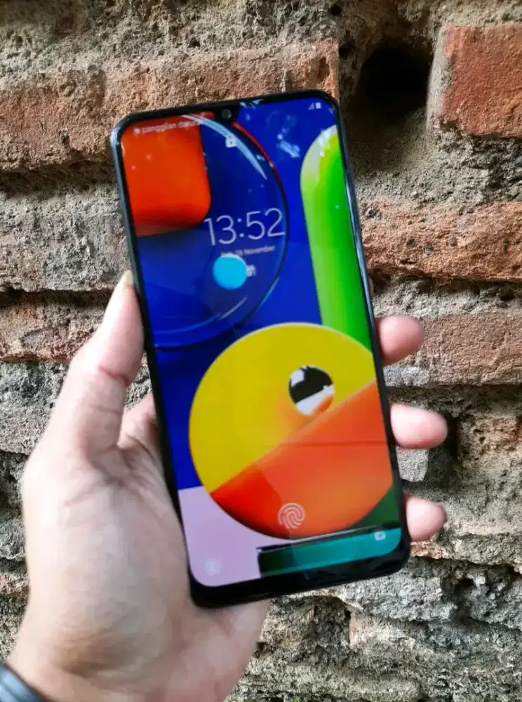 Samsung a50 6/128 nominus