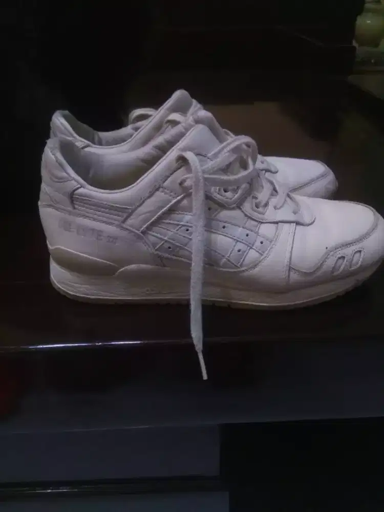 Dijual Sepatu Asics Gell Lyte III Size:40.5 Second
