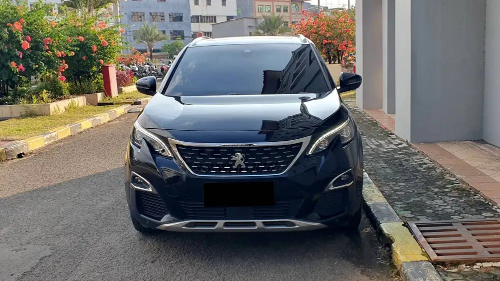 Peugeot 3008 Allure Plus 1.6 Turbo Panoramic AT Putih NIK 2019 Gress