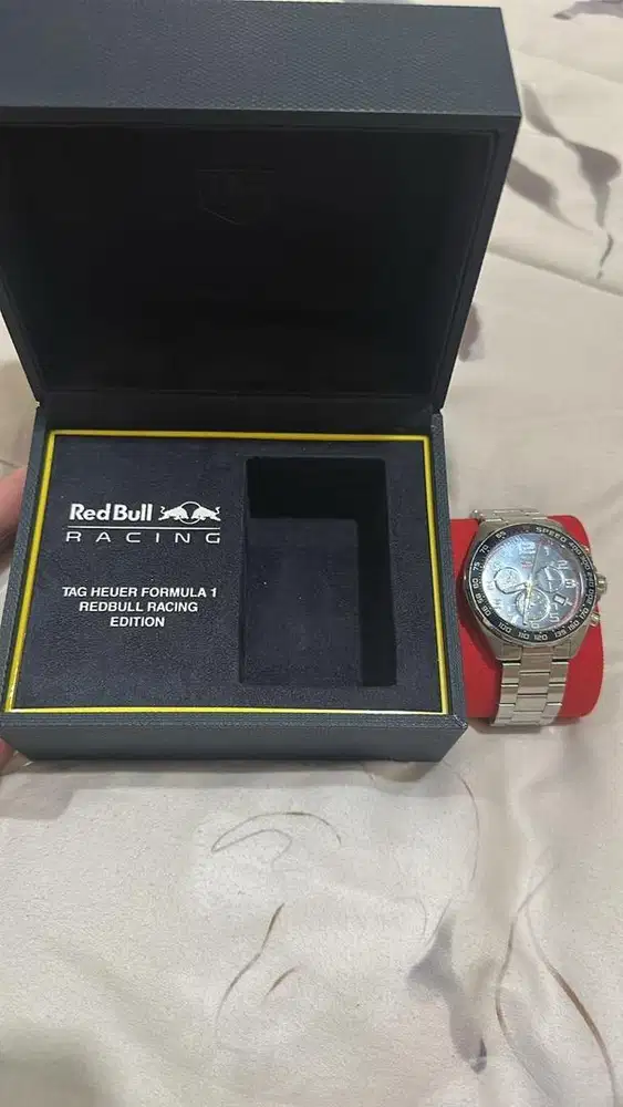Jam tangan tag heuer formula 1 x red bull racing
