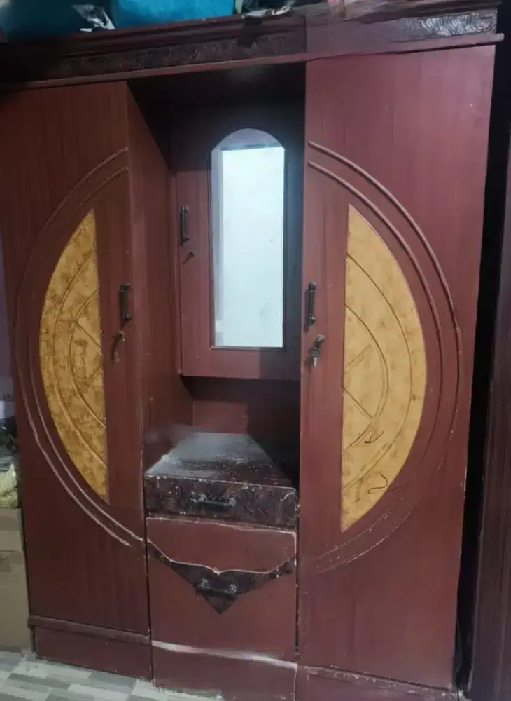 LEMARI KAYU 2 PINTU LACI MAKE UP MEJA KURSI