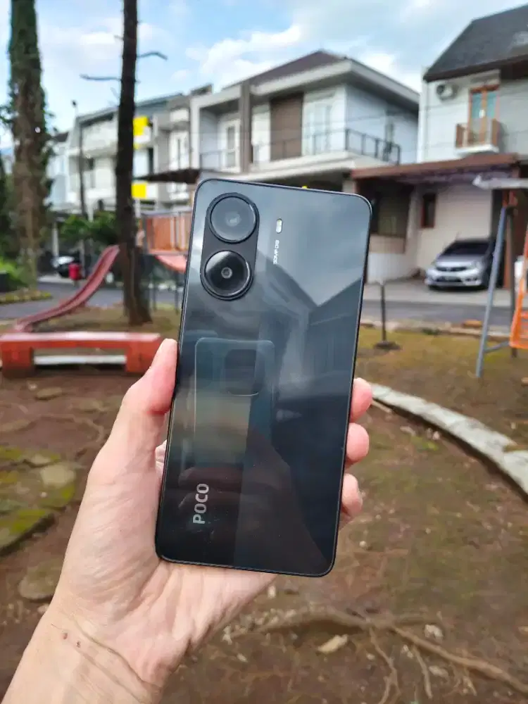 Xiami Poco X7 Pro 12/512GB Batangan Resmi Mulus F7 F6 X6 Pro