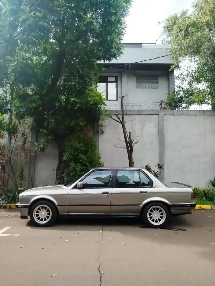 Jual E30 th.1990