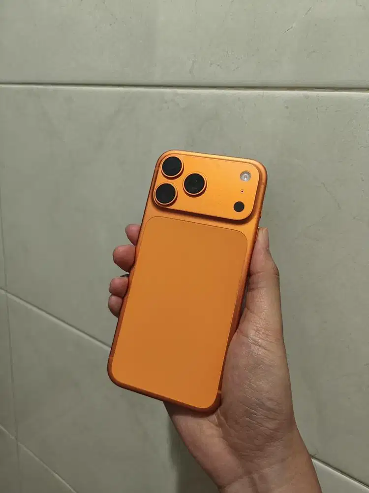 Iphone 17 pro max 256gb like new