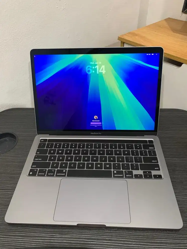 Macbook Pro M2 8/512gb
