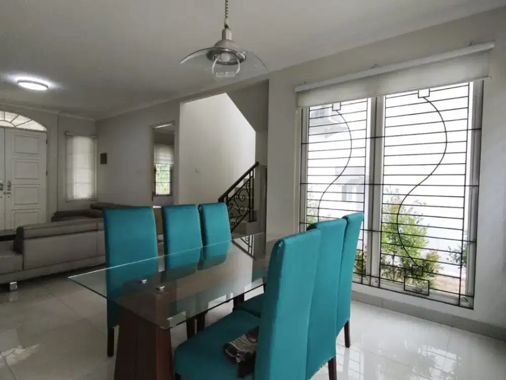 Rumah Siap Huni Oakwood Lippo Cikarang - Halaman Luas