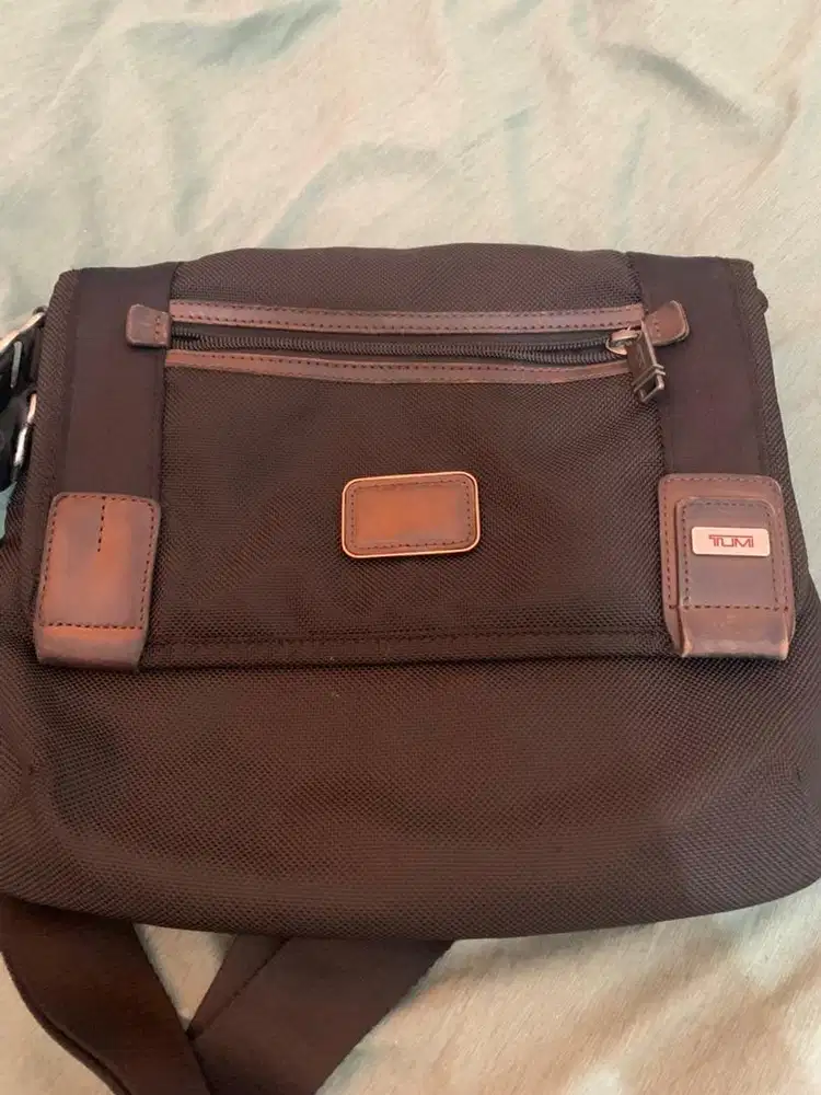 Tas TUMI original Hitam No Minus