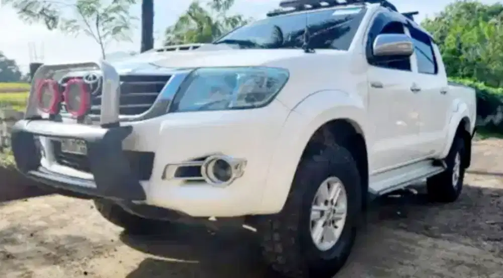 HILUX DC 4X4  2.5 DIESEL TURBO