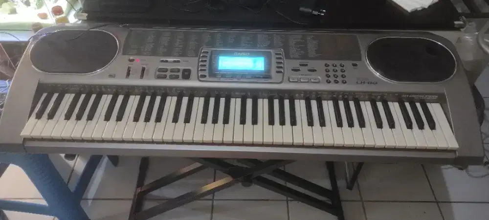 Keyboard Casio LK-80   6 Oktaf