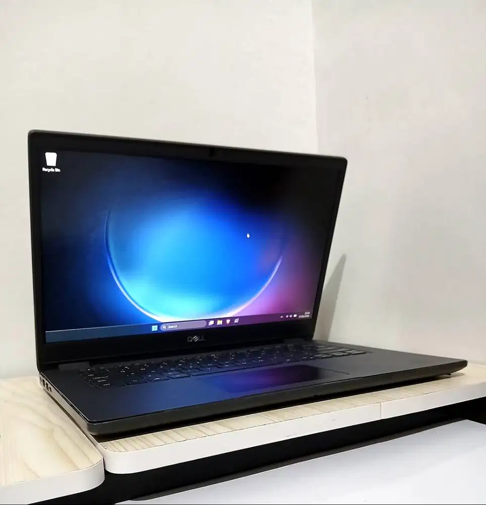 Latitude 3410 | i5-10210U | FHD IPS | 8/256 GB | Windows 11 | Dell