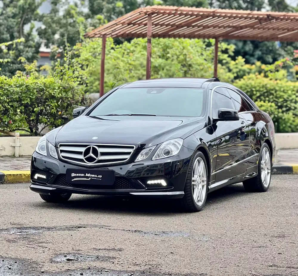 Mercy E350 Coupe C207 2011
