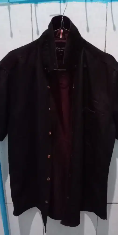 Kemeja Lengan Pendek