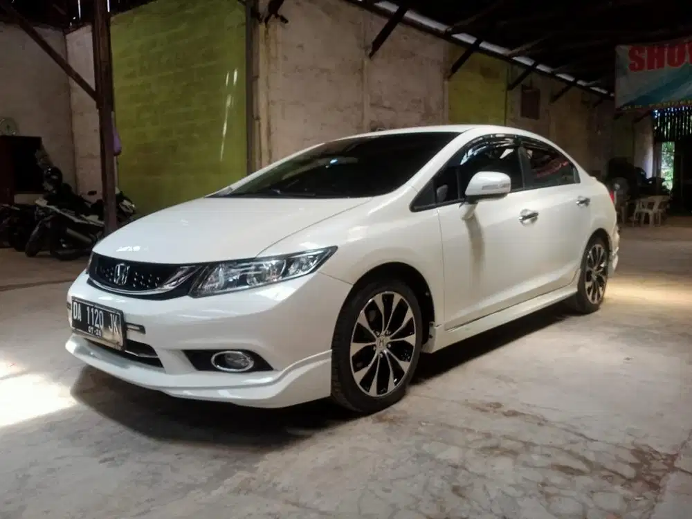 Dijual Honda Civic R 2.0 Matic Putih Tahun 2015 pemakaian 2016