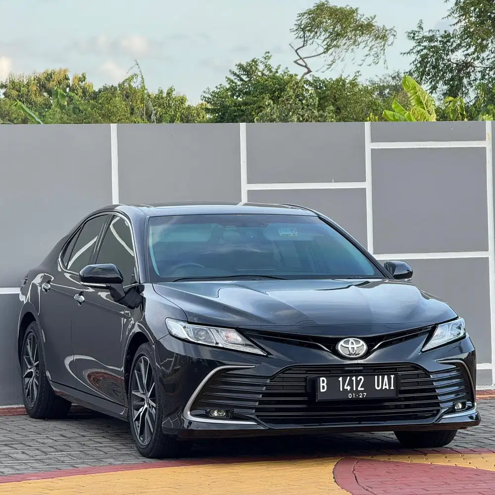 (DP 135 Jt) TOYOTA NEW CAMRY 2.5 V AT 2021/2022 FACELIFT