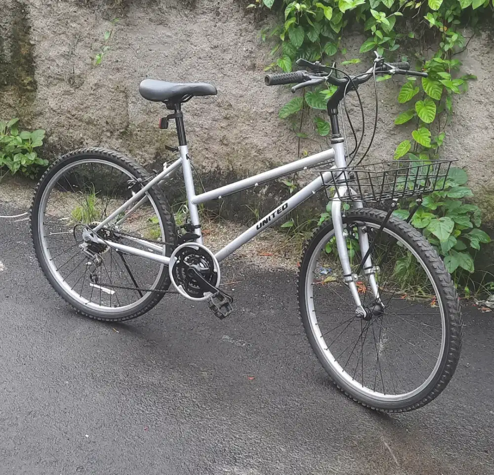 Jual sepeda lady uk 26 speed 6+3.