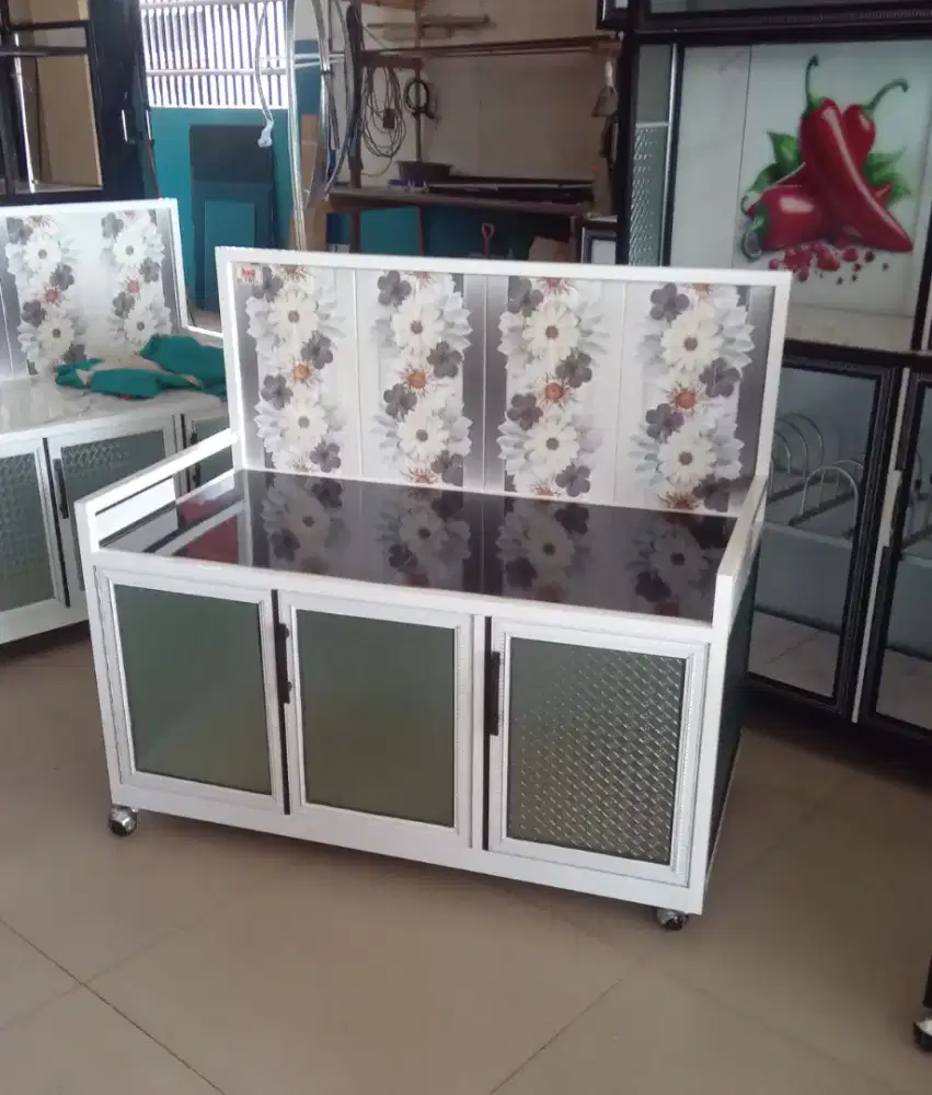 Meja kompor almanium