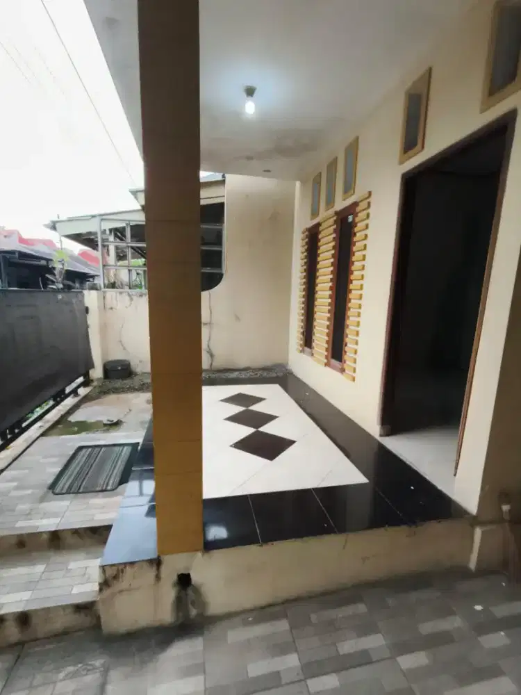 Rumah second dijual dkt stasiun,tol(750jt) Harjamukti Cimanggis Depok