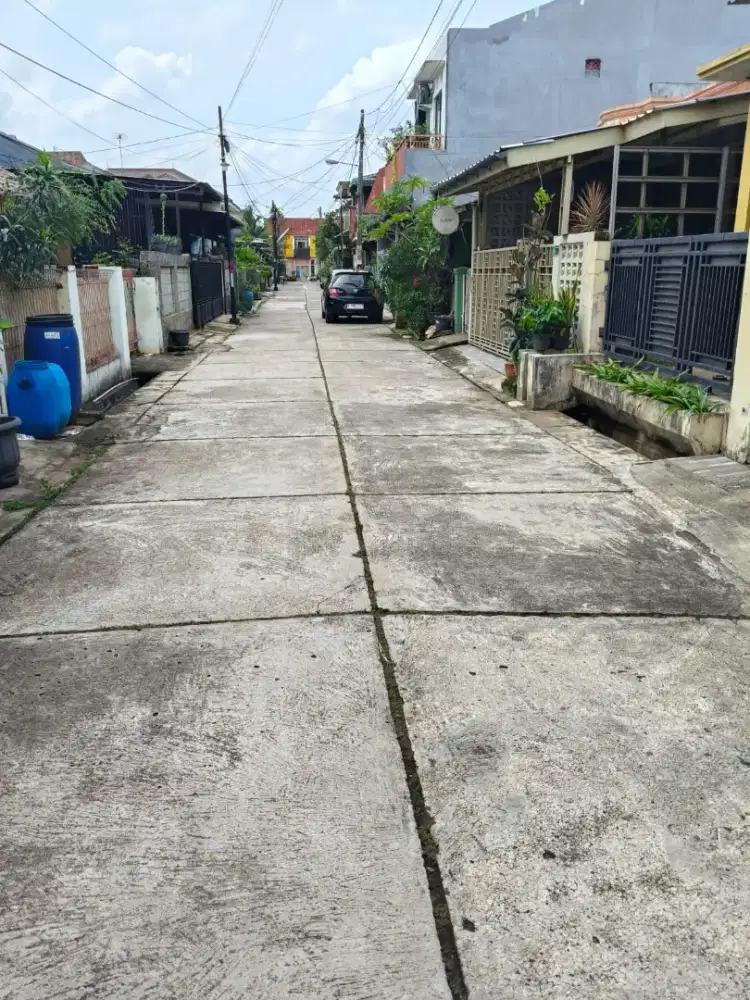 Rumah second dijual dkt stasiun,tol(750jt) Harjamukti Cimanggis Depok