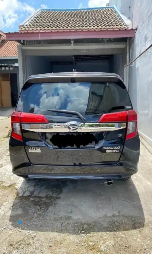 Daihatsu Sigra 1.2 R tahun 2022 Manual