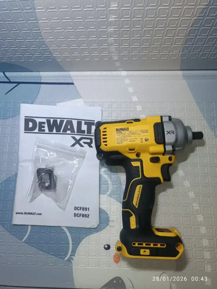 Dewalt DCF 892 ( unit only)