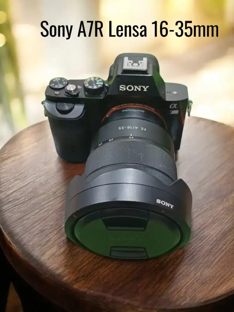 Kamera Sony A7R & Lensa 16-35mm