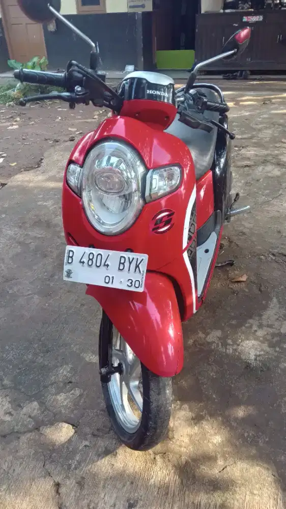 Jual BUTUH Scoopy 2019
