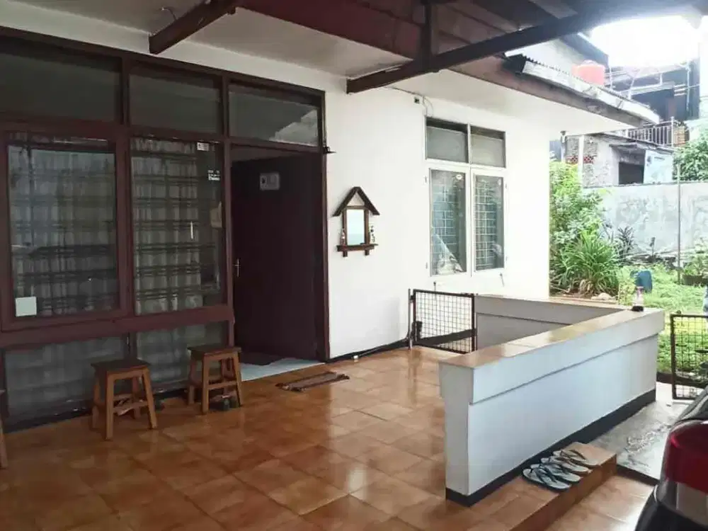 Jual Tanah Berikut Rumah Jual Rumah Hitung Tanah Jual Tanah Di Ciputat Raya
Luas Tanah 270 M