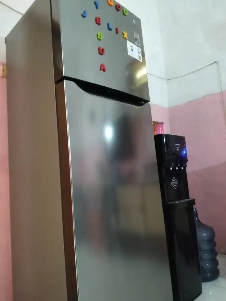 Jual Kulkas 99% seperti baru