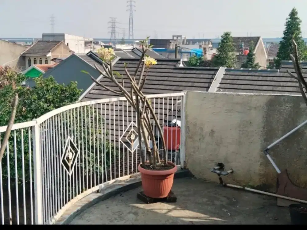 Disewakan rumah 2 lantai dekat Universitas Telkom