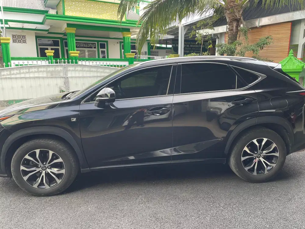 Lexus NX200t 2016 Bensin
