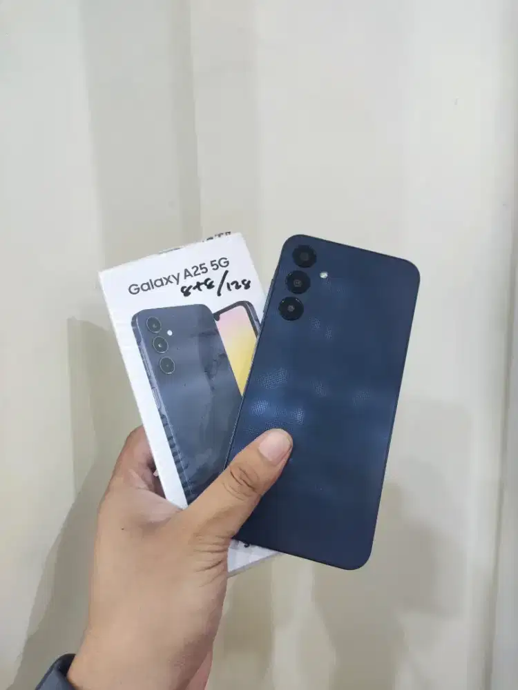 Samsung a25 5g ram 8/128 second