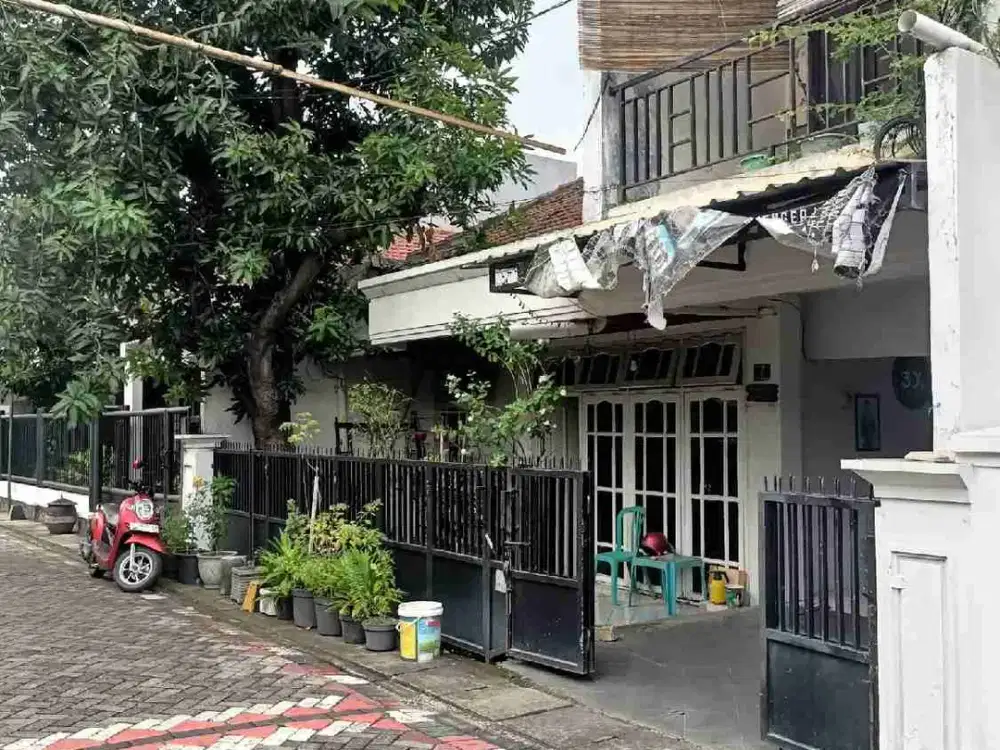 Jual Rumah 1.5 Lantai Tenggilis Lama Surabaya Dekat Kampus Ubaya Apartemen Metropolis