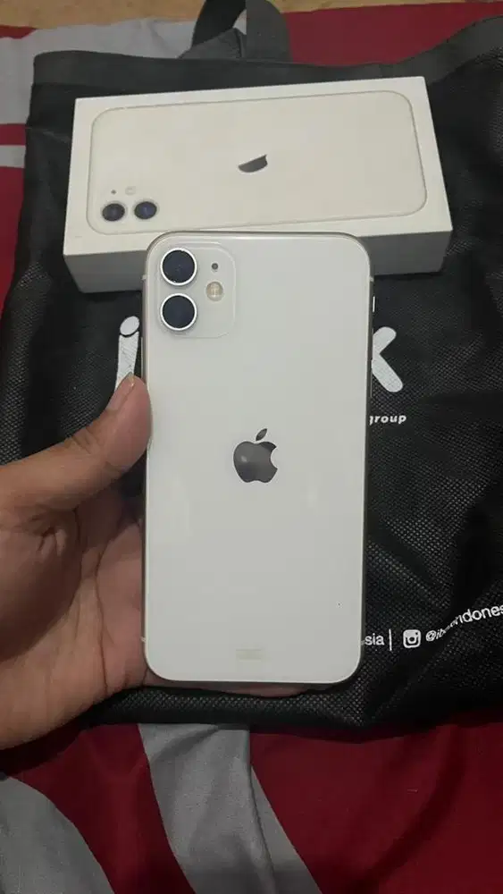 iphone 11 64gb Ibox