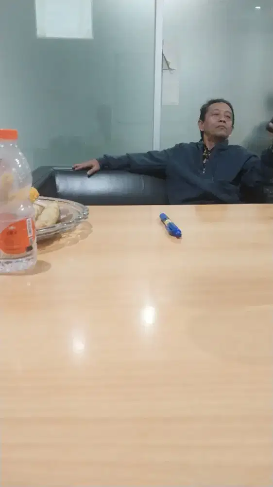 Tukang kayu, psg vinyl, ngecat