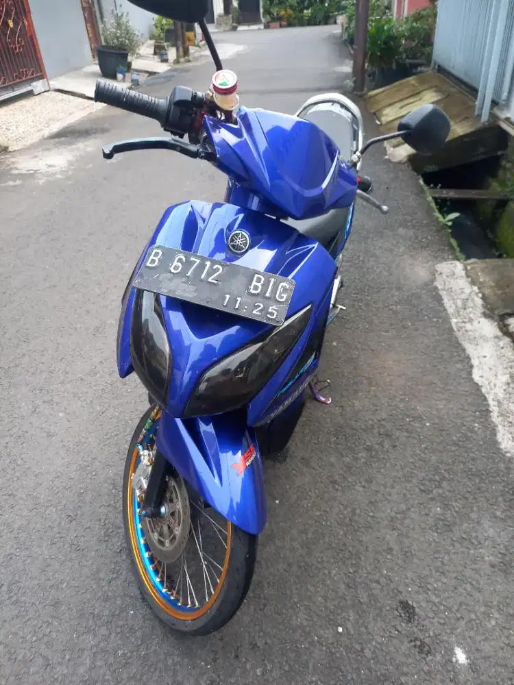 yamaha nuvo Z 2005