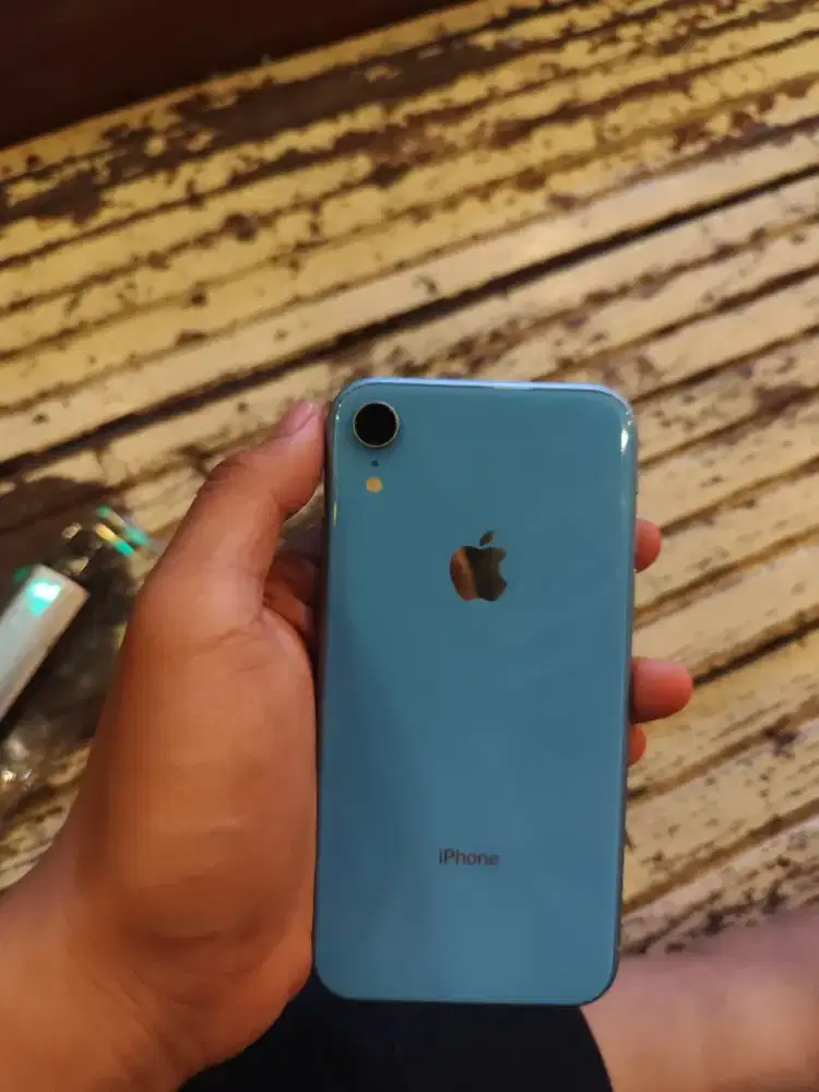 iPhone xr 128 biru