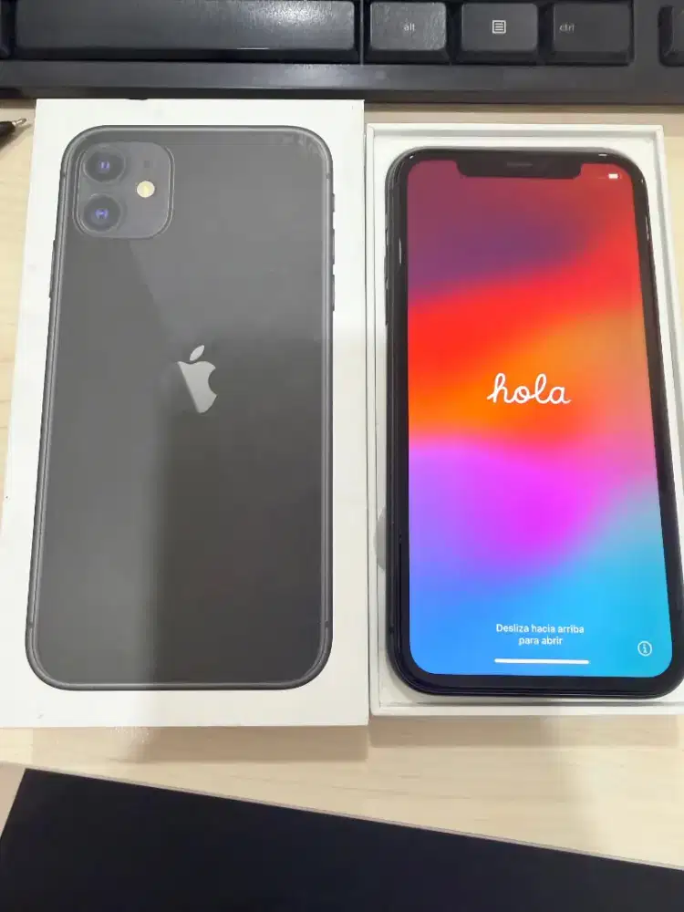 JUAL HP IPHONE 11 / 64GB EX IBOX