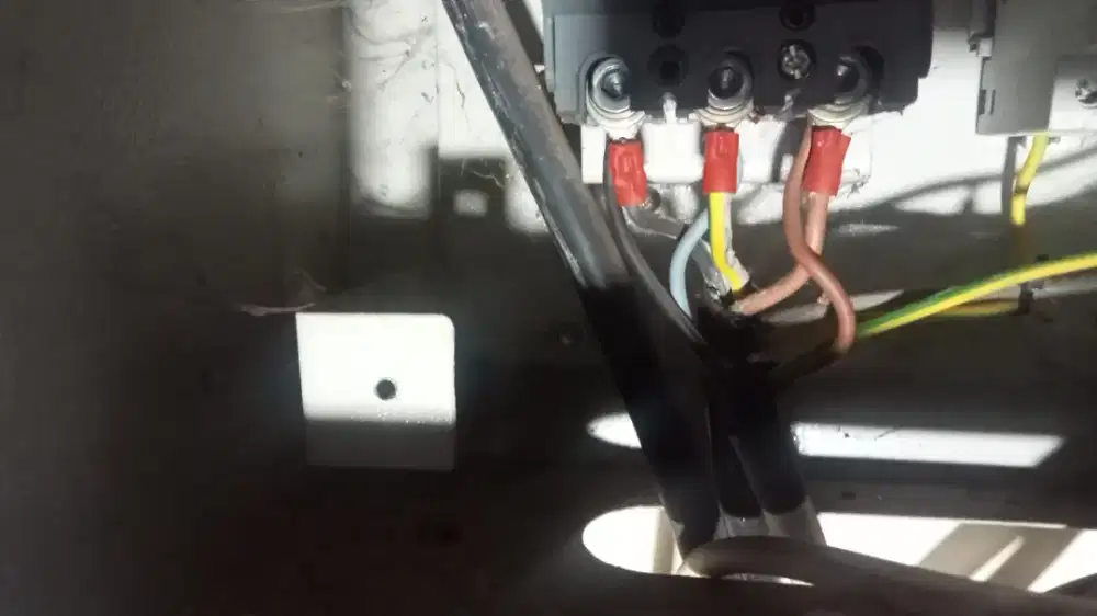 Jasa instalasi jaringan listrik