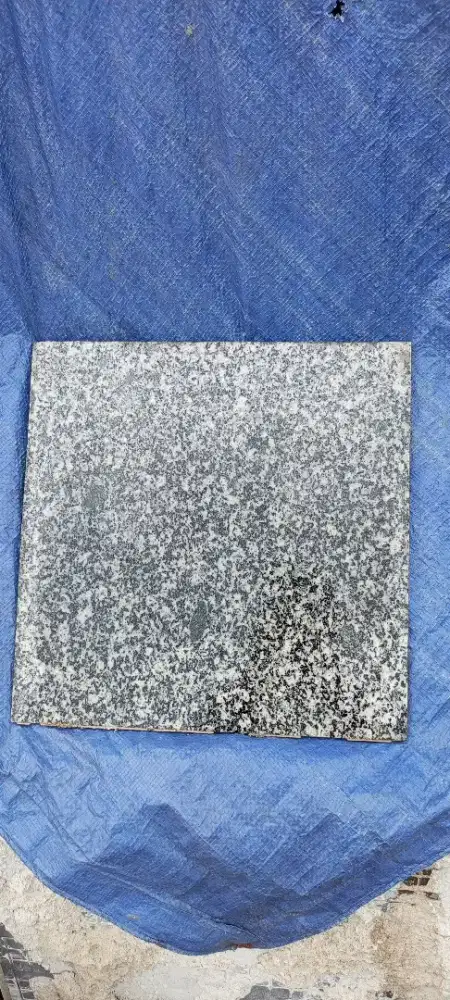 Granit Alam starwhite 40x40 ada 30 mtr