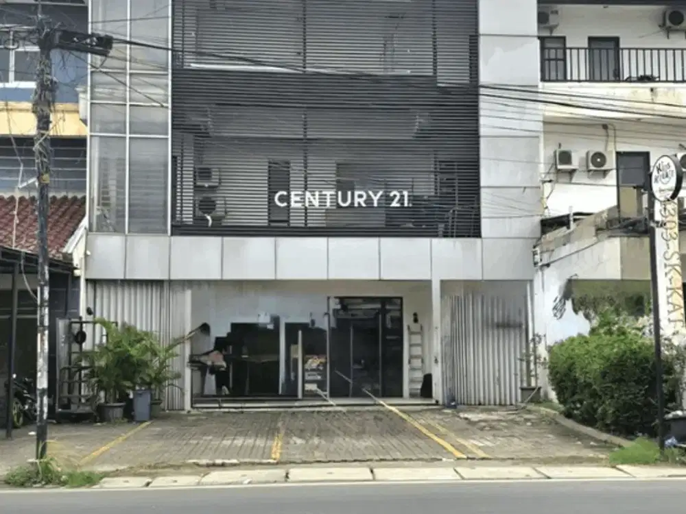 Dijual ruko 3 lantai ada 2 ruko gandeng Lokasi dekat dengan Bintaro Plaza Dekat dengan rumah sakit dan sekolah