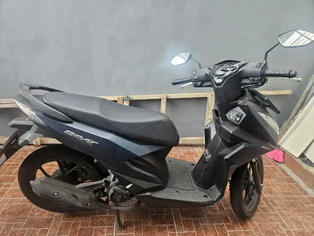 Honda Beat Deluxe ISS Istimewa