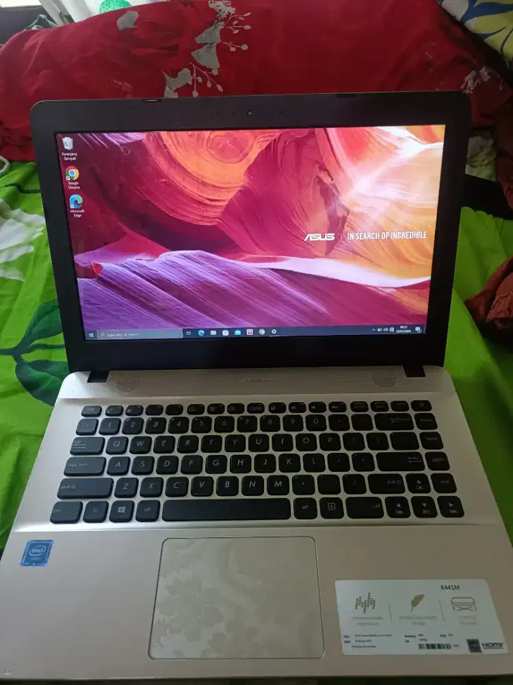 Dijual Laptop asus X441M Murmer