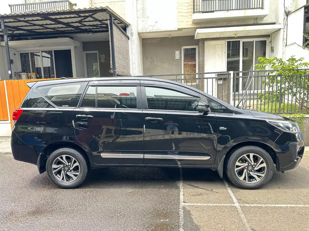 Toyota Kijang Innova Reborn 2021 Bensin