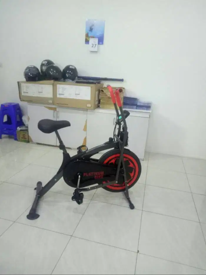 Sepeda Statis Platinum Bike Olahraga Indoor TL 8207 stang gerak