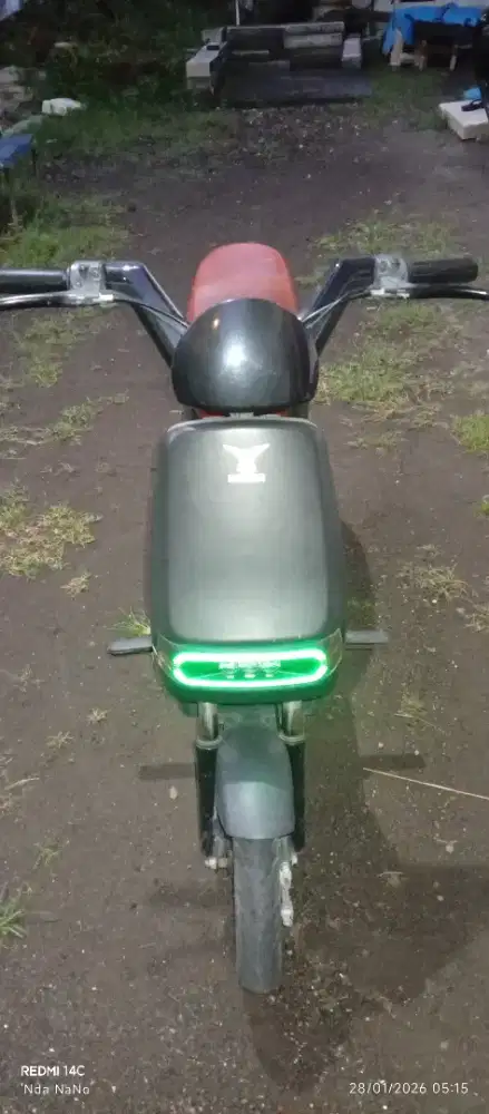 Sepeda Listrik Uwinfly D8S Hitam